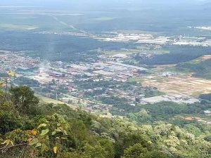 Guide to Climbing Gunung Lambak and Belumut